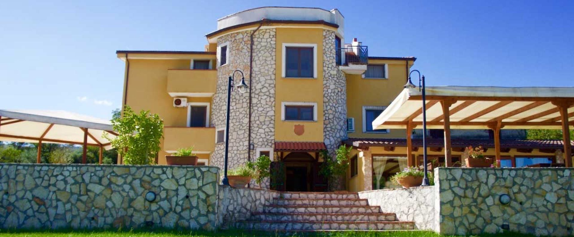 hotel borgo antico cilento